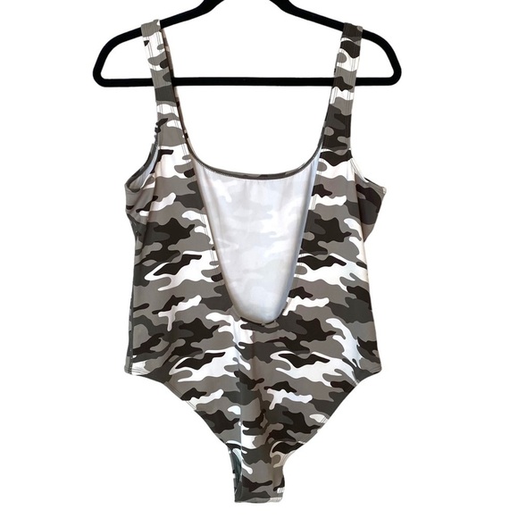 KENDALL and Kylie Camo One Piece Low Back Swimsuit - Picture 4 of 8
